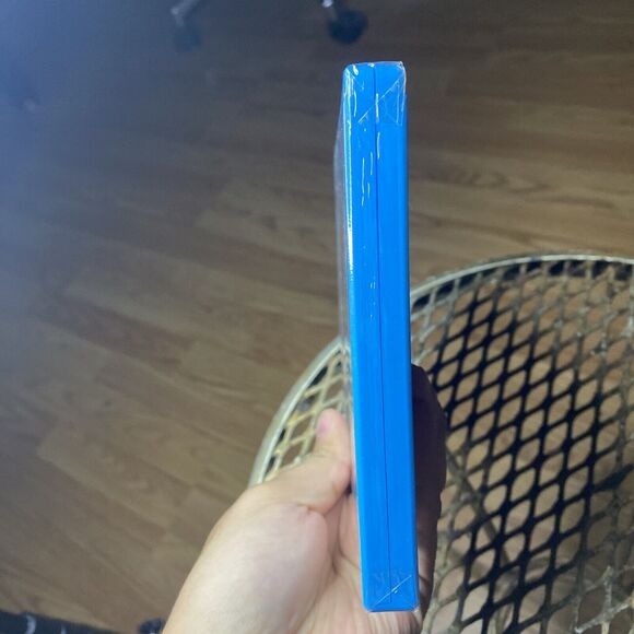 Nintendo Land (Nintendo Wii U, 2012) Brand New Factory Sealed - Picture 4 of 7